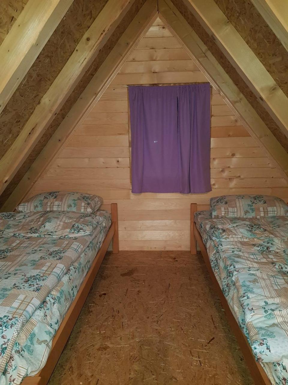 Camp Sutjeska Hotel Tjentiste Buitenkant foto